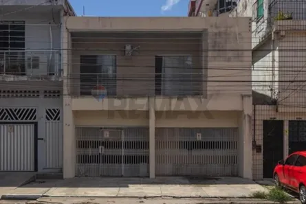 Casa com 5 Quartos à venda, 368m² no Jurunas, Belém