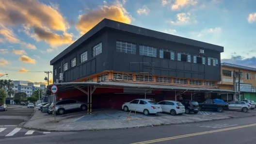 Ponto Comercial para alugar, 350m² no Parque Taquaral, Campinas