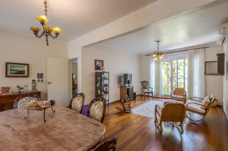 Casa com 3 Quartos à venda, 241m² no Petrópolis, Porto Alegre