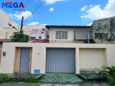 Casa com 4 Quartos à venda, 180m² no Maraponga, Fortaleza