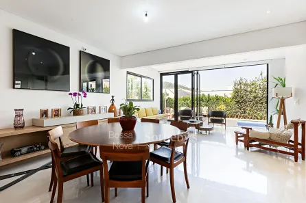 Casa de Condomínio com 4 Quartos à venda, 450m² no Tamboré, Santana de Parnaíba