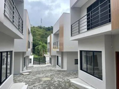 Casa de Condomínio com 3 Quartos à venda, 130m² no São Francisco da Praia, São Sebastião
