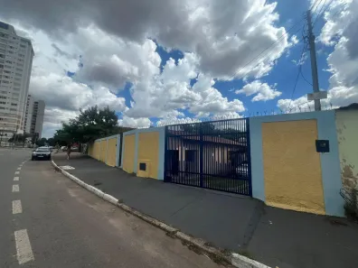 Casa com 3 Quartos à venda, 173m² no Jardim América, Goiânia
