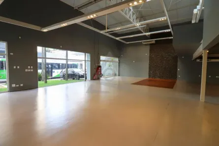 Prédio Comercial para alugar, 1065m² no Cambuí, Campinas