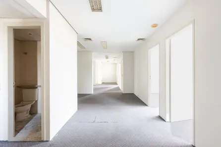 Ponto Comercial para alugar, 65m² no Vila Tramontano, São Paulo