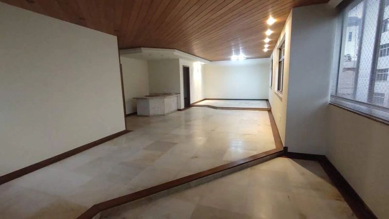 Apartamento com 4 quartos — Serra, Belo Horizonte