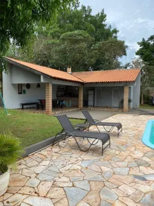 Fazenda/Sítio com 3 Quartos à venda, 6000m² no Vitória, Londrina