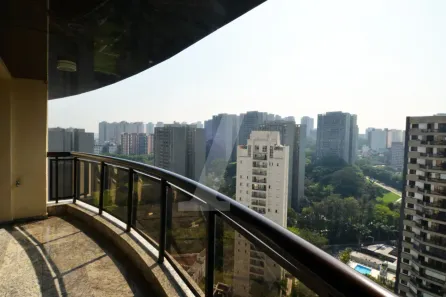 Apartamento com 4 Quartos à venda, 220m² no Vila Suzana, São Paulo
