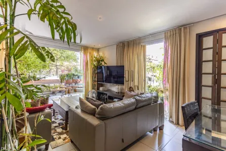 Casa com 3 Quartos para alugar, 160m² no Vila Romana, São Paulo