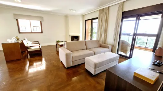 Apartamento com 3 Quartos para alugar, 163m² no Jardim Fonte do Morumbi, São Paulo