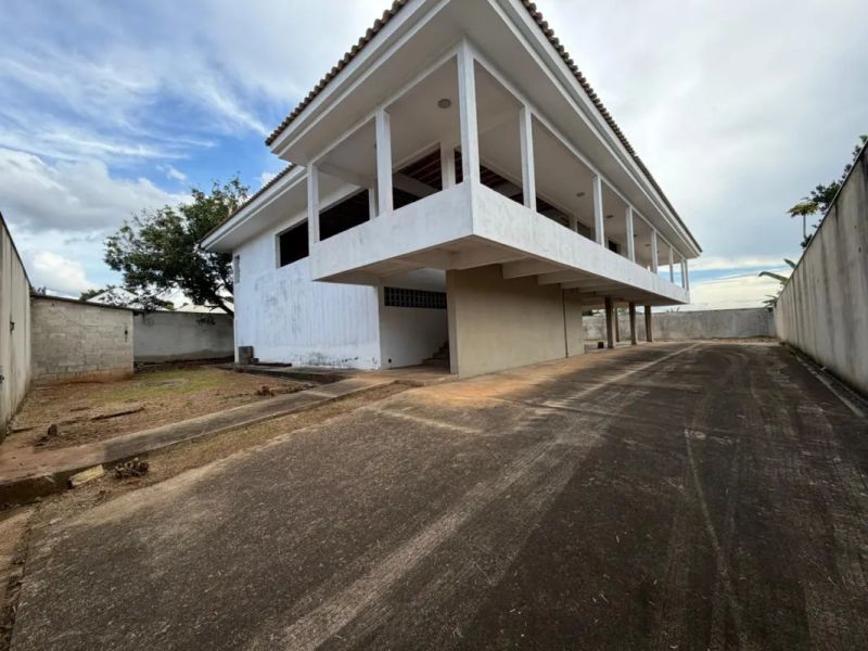 Casa com 5 quartos — Bandeirantes (Pampulha), Belo Horizonte