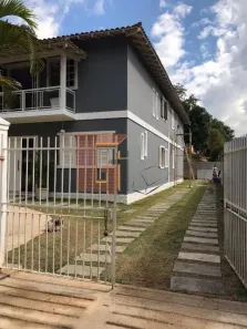 Casa de Condomínio com 6 Quartos à venda, 250m² no Nogueira, Petrópolis