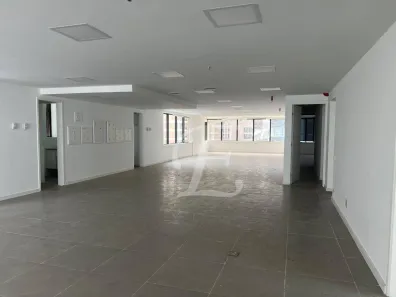 Prédio Comercial à venda, 250m² no Itaim Bibi, São Paulo