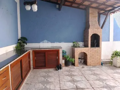 Casa com 3 Quartos à venda, 233m² no Vila Valqueire, Rio de Janeiro