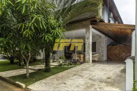 Casa com 6 Quartos à venda, 440m² no Horto Florestal, Ubatuba