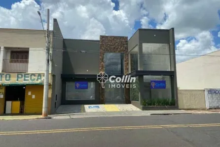 Galpão/Depósito/Armazém para alugar, 600m² no São Benedito, Uberaba