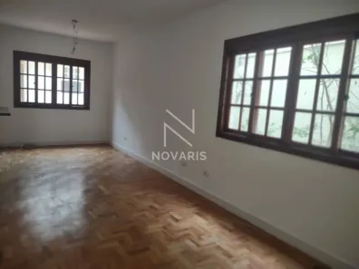Sobrado com 4 Quartos à venda, 200m² no Santo Amaro, São Paulo