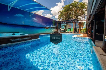 Sobrado com 4 Quartos à venda, 305m² no Loteamento Celina Park, Goiânia