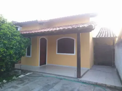 Casa com 2 Quartos à venda, 75m² no Jardim Atlântico Central (Itaipuaçu), Maricá
