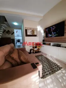Casa com 2 Quartos à venda, 50m² no Vila Maria, São José dos Campos