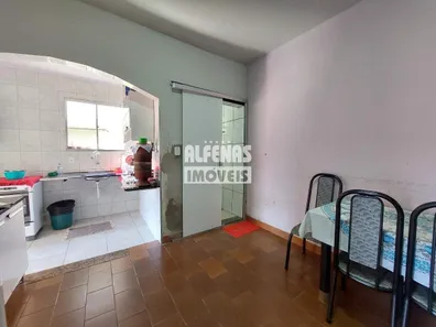 Casa com 3 Quartos à venda, 313m² no Flávio Marques Lisboa (Barreiro), Belo Horizonte