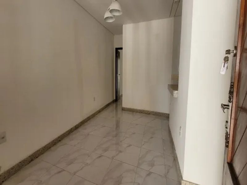 Casa com 3 quartos — Santa Amélia, Belo Horizonte