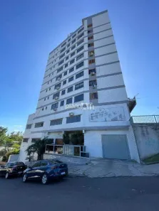 Apartamento com 2 Quartos para alugar, 88m² no Jansen, Gravataí