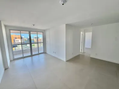 Apartamento com 2 Quartos à venda, 72m² no Alto do Calhau, São Luís