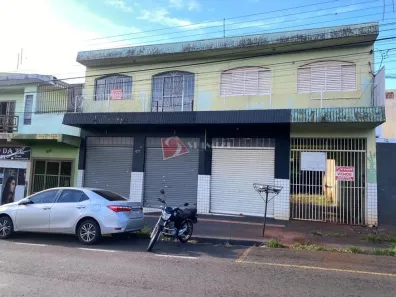 Ponto Comercial à venda, 200m² no Conjunto Habitacional Karina, Maringá