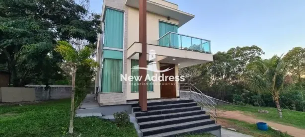Casa com 4 Quartos à venda, 330m² no Interlagos, Vila Velha