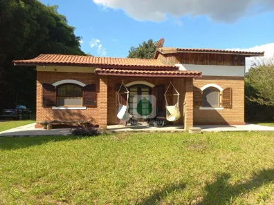 Fazenda/Sítio com 2 Quartos para alugar, 8000m² no , São Bento do Sapucaí