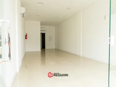 Sala Comercial para alugar, 63m² no Nações, Balneário Camboriú