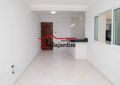 Apartamento com 2 Quartos para alugar, 55m² no Vila Camilópolis, Santo André