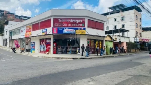Ponto Comercial para alugar, 49m² no Ipiranga, Juiz de Fora