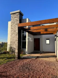 Casa com 3 Quartos à venda, 106m² no Loteamento Bela Vista, Dois Irmãos