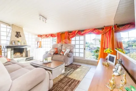 Casa com 3 Quartos à venda, 390m² no Espírito Santo, Porto Alegre