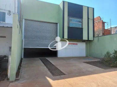 Galpão/Depósito/Armazém para alugar, 300m² no Alto Umuarama, Uberlândia