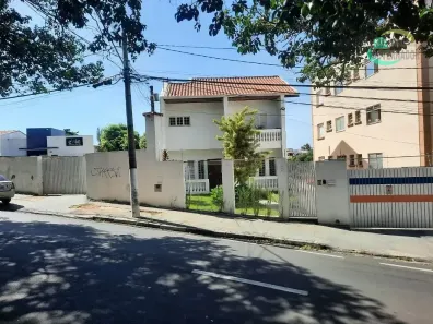 Sobrado com 4 Quartos para alugar, 422m² no Jardim Chapadão, Campinas