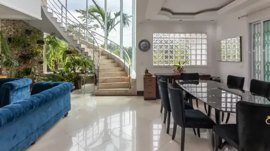 Casa de Condomínio com 3 Quartos à venda, 560m² no Jardim do Golf I, Jandira