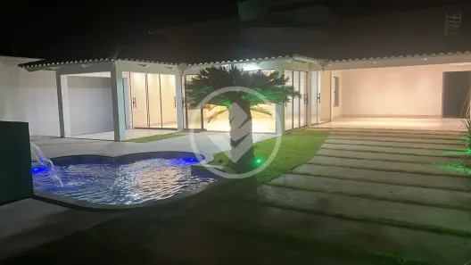 Casa com 3 Quartos à venda, 196m² no Plano Diretor Sul, Palmas