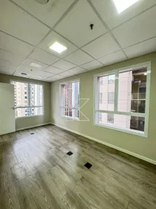 Sala Comercial para alugar, 44m² no Vila Nova Conceição, São Paulo