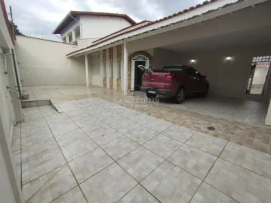 Casa com 3 Quartos à venda, 260m² no Jardim Santana, Campinas