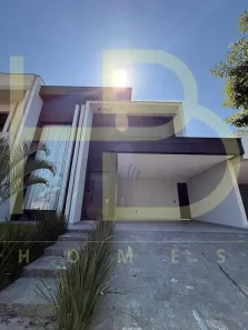 Casa de Condomínio com 3 Quartos para venda ou aluguel, 200m² no Aparecidinha, Sorocaba