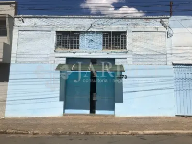 Galpão/Depósito/Armazém para venda ou aluguel, 209m² no Cidade Alta, Piracicaba