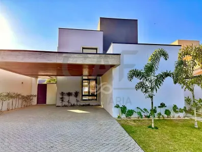 Casa com 4 Quartos à venda, 225m² no Flor D' Aldeia, Holambra
