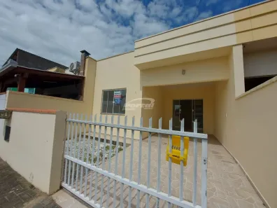 Casa com 2 Quartos para alugar, 65m² no Centro, Penha