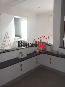 Ponto Comercial com 12 Quartos à venda, 136m² no Tijuca, Rio de Janeiro