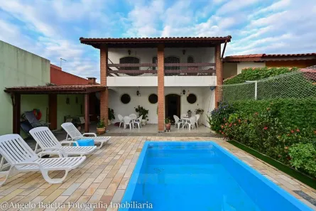 Sobrado com 5 Quartos à venda, 213m² no Parque Oasis, Peruíbe