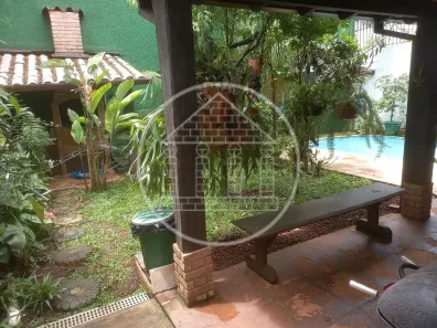 Sobrado com 4 Quartos à venda, 233m² no Jardim Prudência, São Paulo