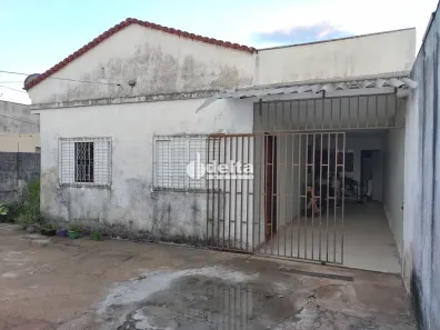 Casa com 3 Quartos à venda, 134m² no Martins, Uberlândia